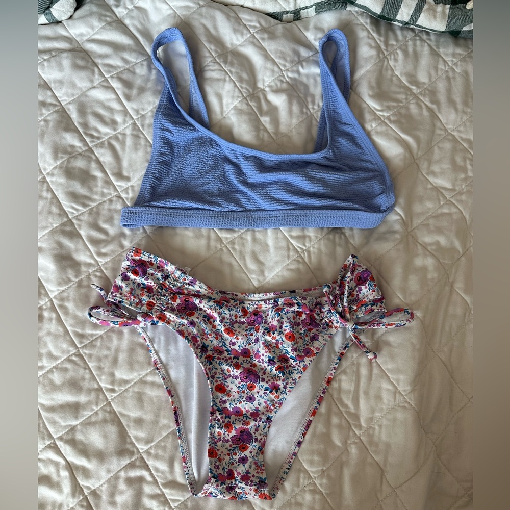 Bikini top and Two Bottoms